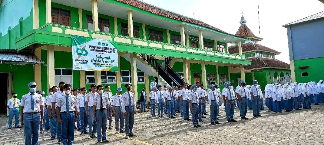 8 Siswa SMA NU Genteng Tembus SNBP 2025,,..